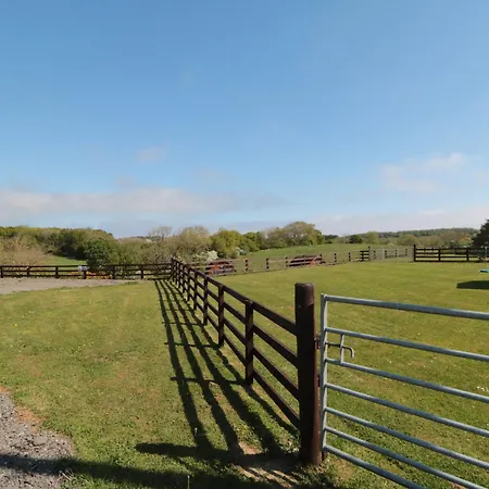 Hare Pod Scarborough